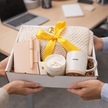 Large Cozy Mom Gift Box – Thoughtful & Personalized Comfort Set