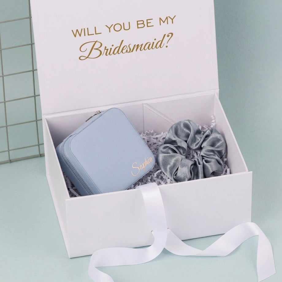 Elegant Personalized Jewelry Set – Custom Name Box and Accessory for Gifting