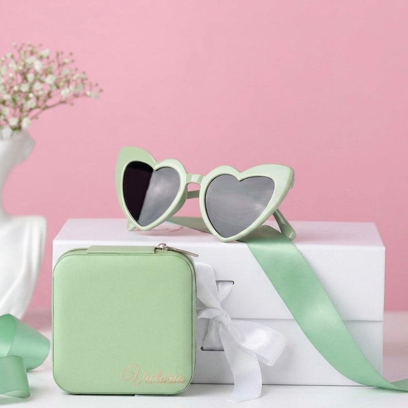 Elegant Gift Box for Keepsakes – Jewelry Box with Coordinating Ribbon