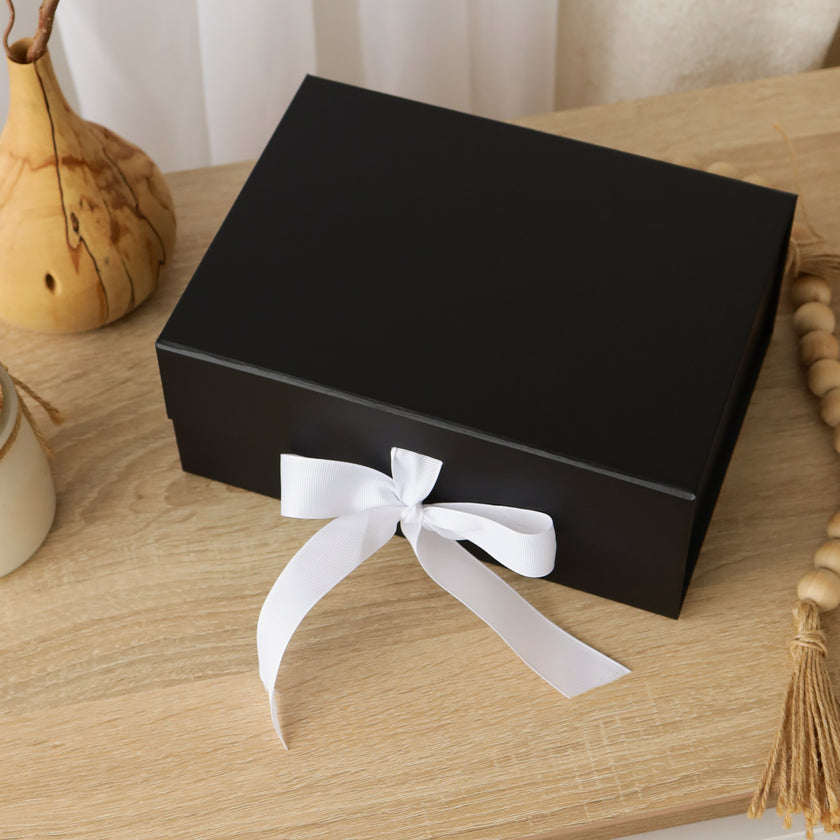 Black magnetic gift box with ribbon luxury packaging box