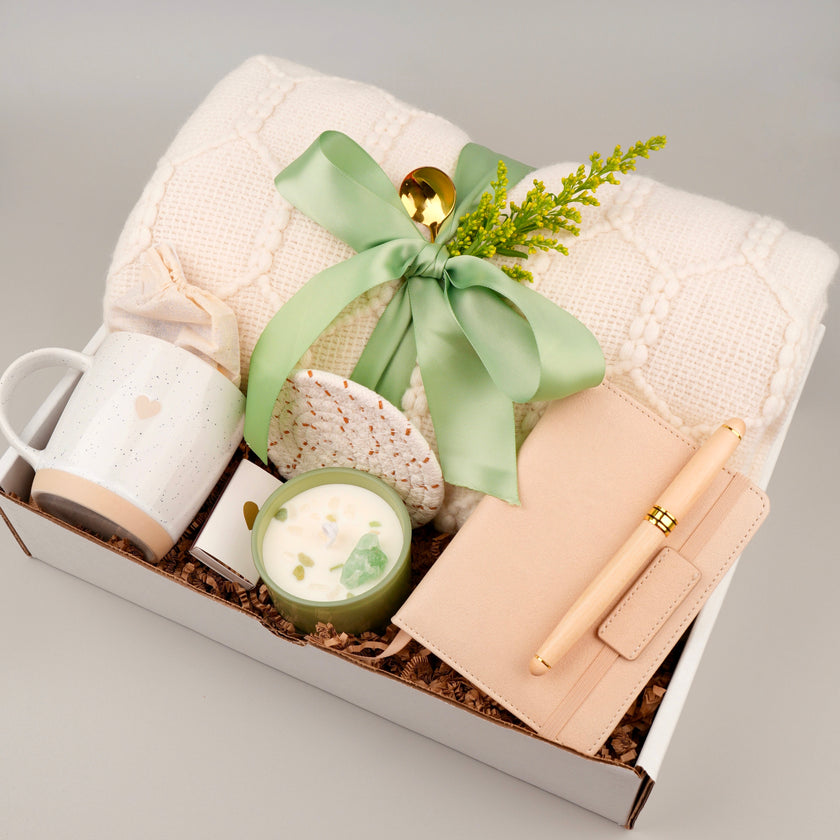 Premium Large Gift Set – Blanket, Journal, Mug & Relaxation Essentials